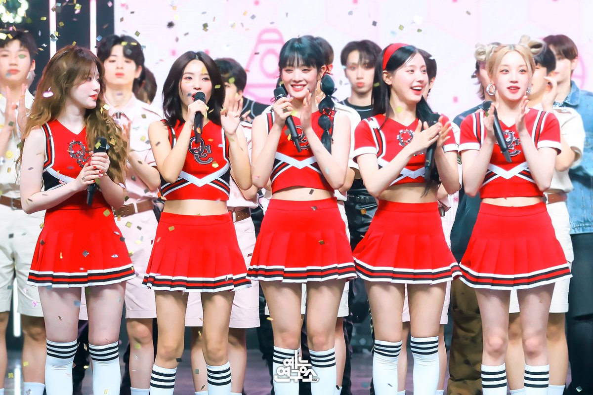 ✨퀸카✨가 1등안하면 누가해? ╮ (. ❛ ᴗ ❛.) ╭
❤️치어리더 아이들 1위 현포 좀 보세요❤️

📷 ☞ naver.me/5oi36NoK

230603 #쇼음악중심 #음중 #여자아이들 #GIDLE #퀸카 #1위 <a href="/G_I_DLE/">조명철</a>