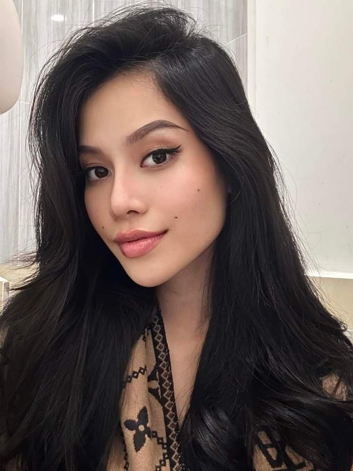 .
Momy / Marady Ngin | Miss Universe Cambodia 2021
_______
#missuniversecambodia2021 
#MissUniverseCambodia
#MissUniverse 
#makeupartist #makeuplooks