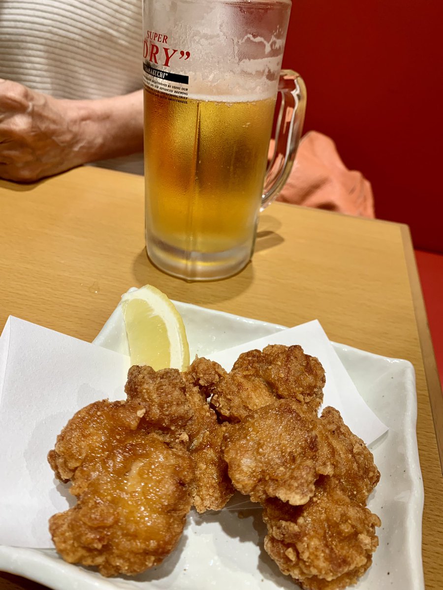 cokoguri's tweet photo. Shopping made us hungry. So we stopped for Nigata Style Ramen, Karaage, Gyoza, and Biru, of course! #ramen #karaage #gyoza https://t.co/5KcXcED3Hy