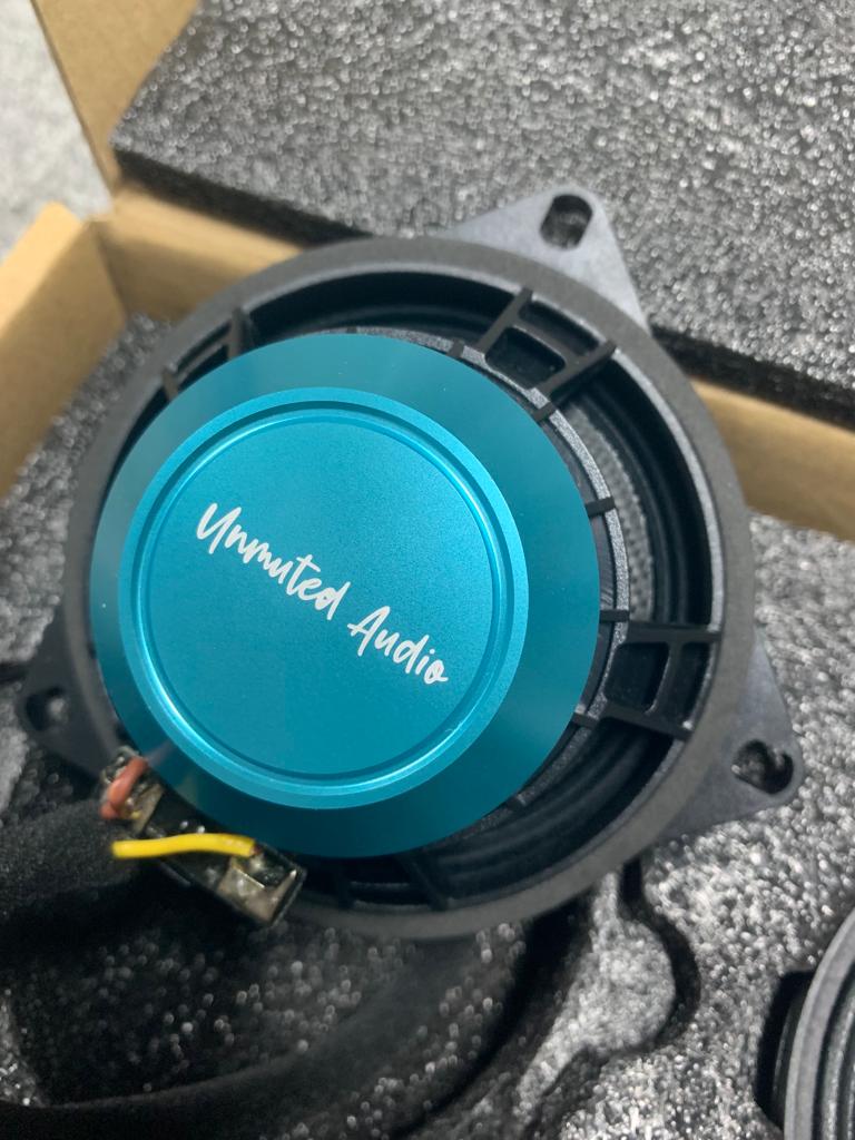 EVOfferOfficial's tweet image. 📷 Unboxing our Unmuted Audio Speaker is always a treat! 🎁🔊 Just look at these sleek beauties, ready to unleash premium sound in your Tesla! 😍 Who&apos;s excited to take their audio experience to the next level? #UnmutedAudio #TeslaAccessories #UnboxingFun
