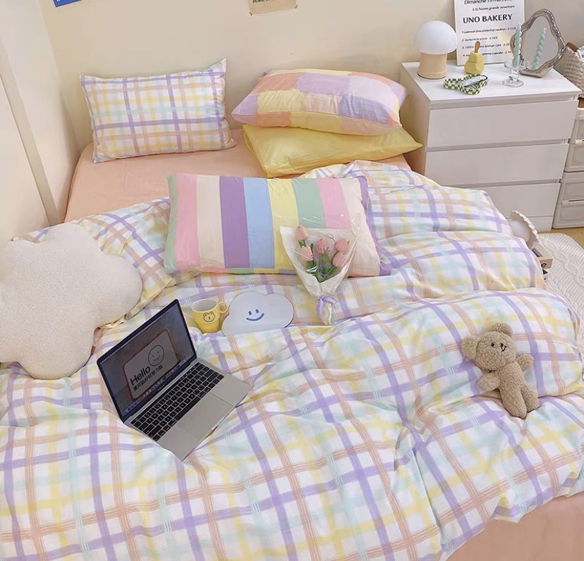 pupubolin's tweet photo. ผ้าปูที่นอน “🌈🛋️pastel ✨”

✧3 -6 ฟุต:460฿
✧ ทั้งเซตมี6ชิ้น 
ผ้าปู,ผ้าห่ม,ปลอกหมอน,ปลอกหมอนข้าง
📮ส่งฟรีพร้อมส่งทุกลาย
ลายผ้าปูทั้งหมด https://t.co/93T5Rj9qfW

#ผ้าปูที่นอน #ชุดเครื่องนอน #ของดีบอกต่อ #แต่งห้อง #ผ้าปู  #ของขวัญ #ทีมมก #ทีมมธ #ฮันนี่ผ้าปูลายตาราง #มินิมอล https://t.co/oaMkFjCjcL