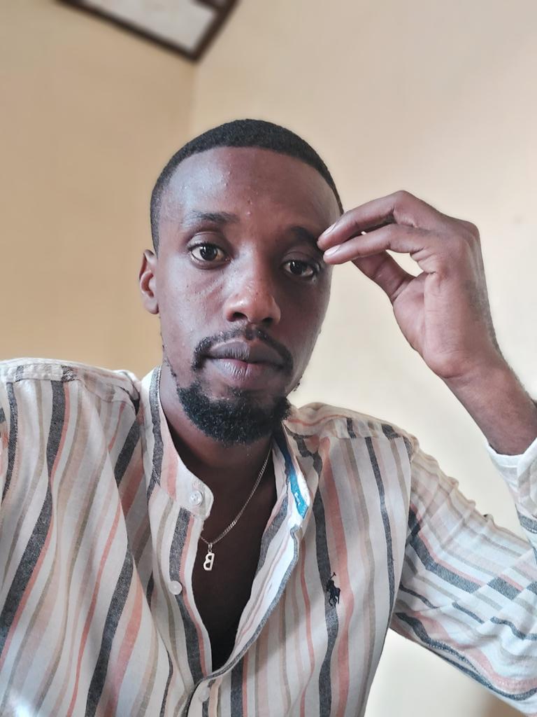 Utakaza agaciro kawe iyo ugamije gukora unezeza abantu...!!