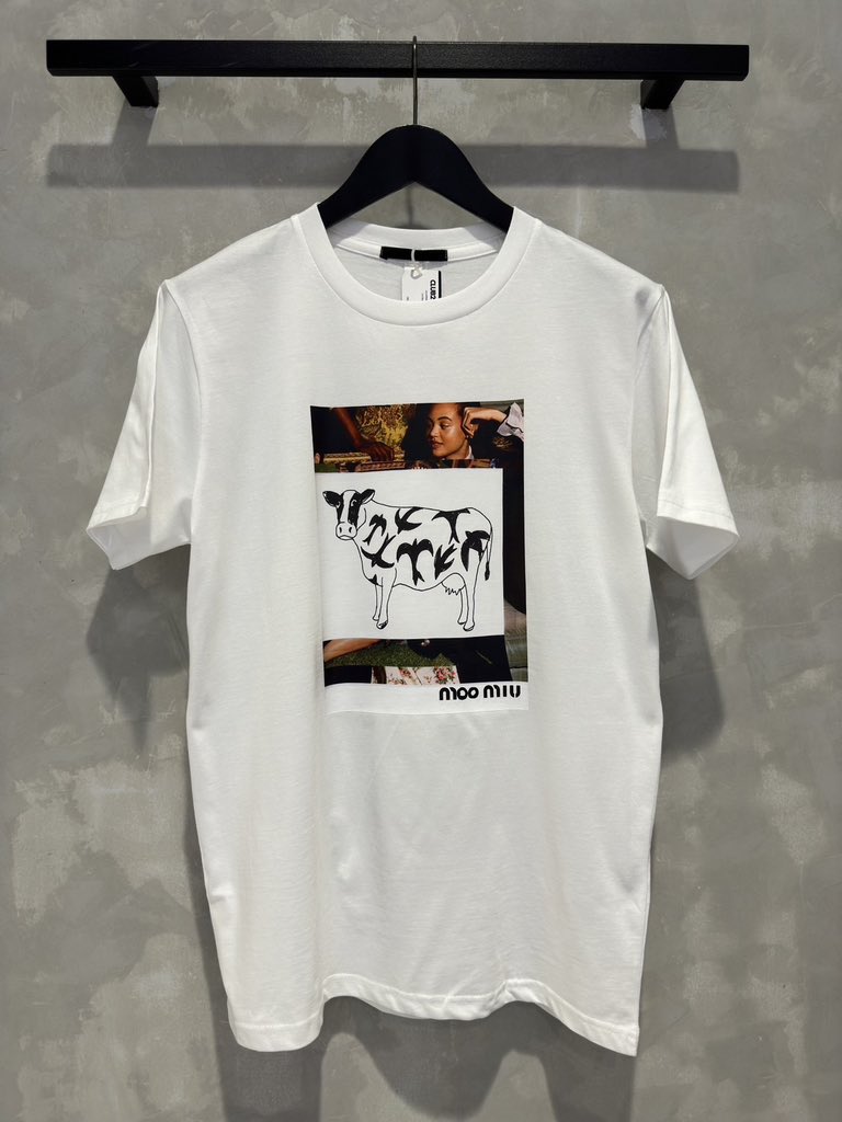 Blueshark3579's tweet photo. #BLACKSCORE #เสื้อยืด #เสื้อผ้า 
#รับหิ้ว 
(THB 3,500) 
ส่งฟรีทั่วไทย https://t.co/Put7lk64nk