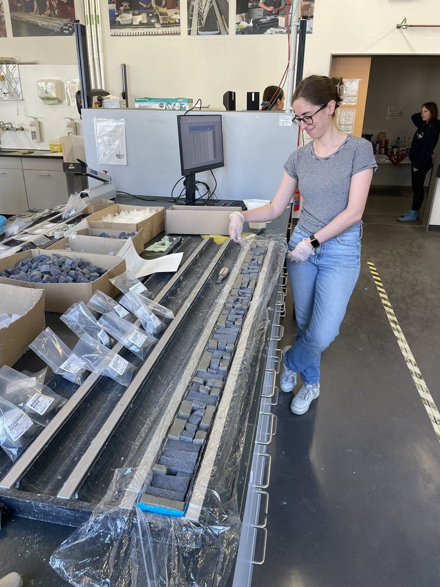 Sophie Hines tweet media