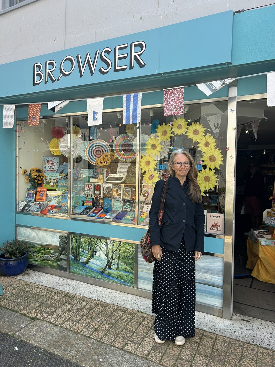 Alison Barrow tweet media