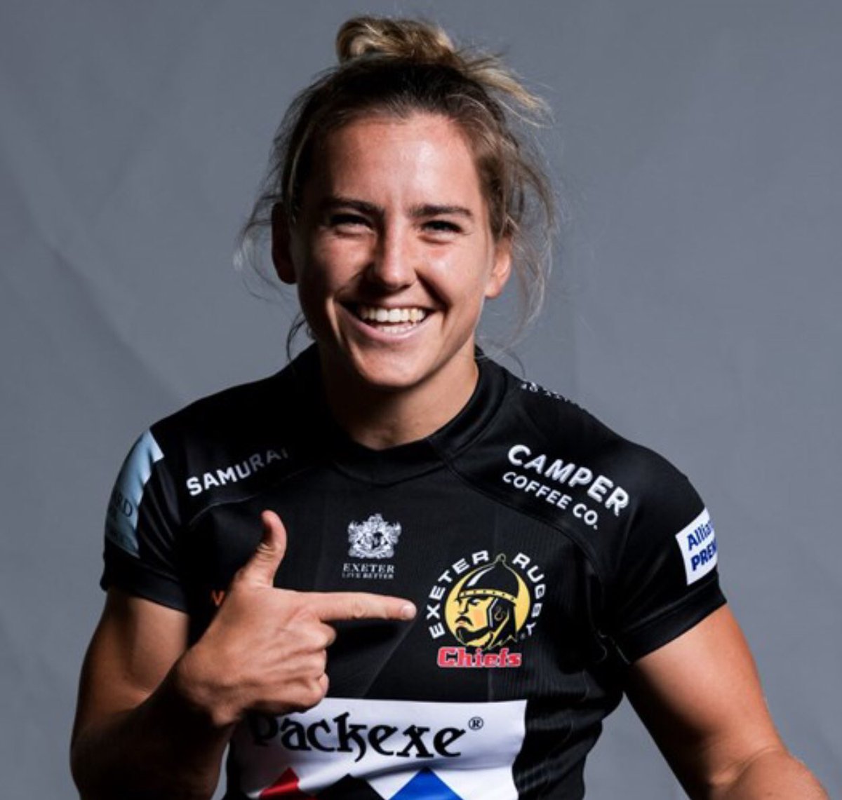 ExmouthRFC's tweet photo. 🟣⚪️⚫️ FAB NEWS FRIDAY…
🤩 We are delighted to announce Claudia MacDonald as EXMOUTH RUGBY Lead Women’s Team Coach.  Claudia will assist with rugby development of COCKLES U18 girls &amp; our new EXMOUTH RUGBY WOMEN team.
🔗 Story Here 👉🏼 https://t.co/s5Zy1PdcqV
#welcome #cockles💜 https://t.co/6Vy1t90XJE
