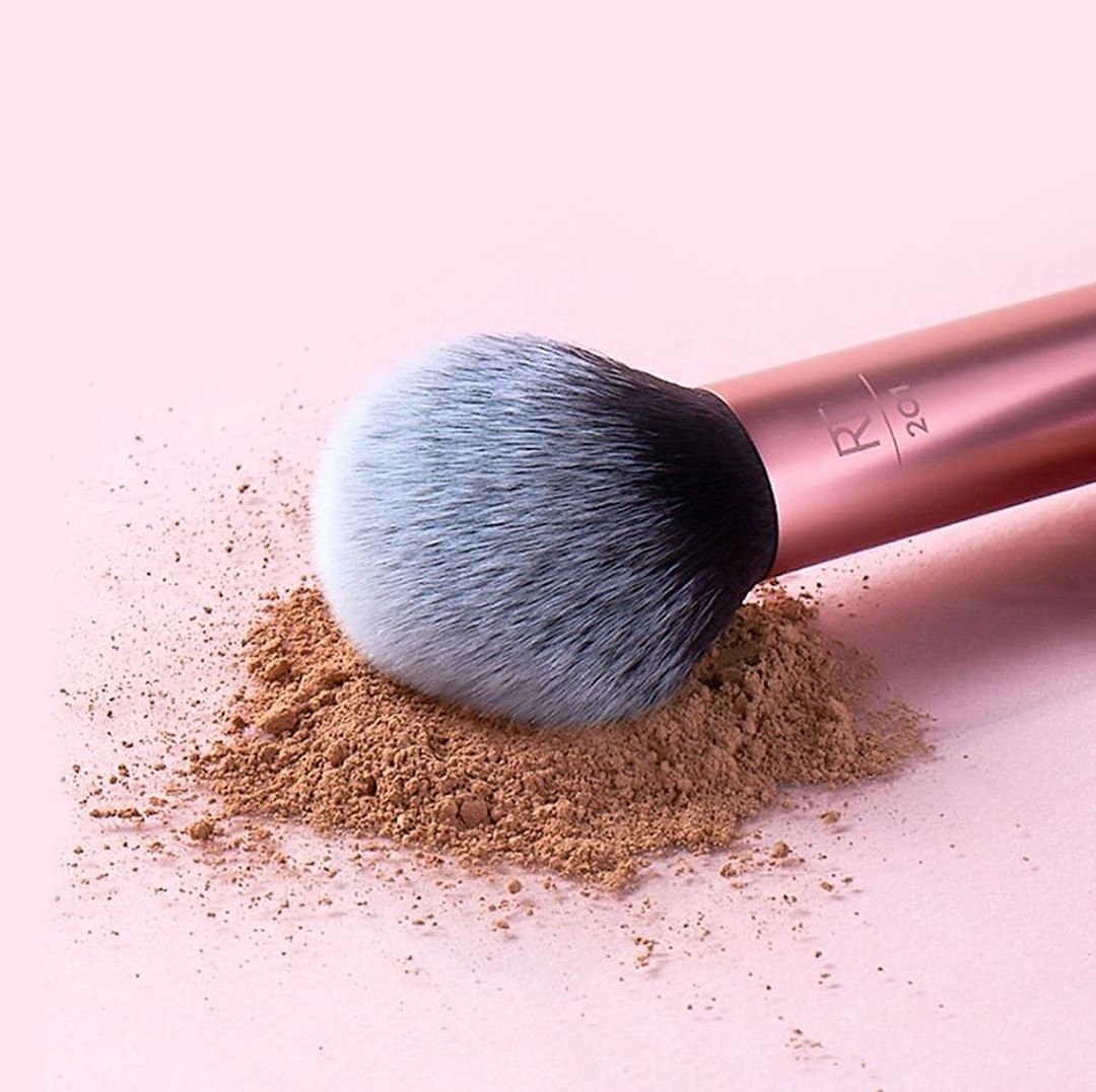 GlamAfric's tweet photo. Anastasis Signature has got you covered on a variety of makeup products and tools you need for a full face glam.
Shop products now on https://t.co/k1T25hJeEr
#makeupshop #makeupstoreinlagos #nigerianbeautyvendors #beautyvendors #africanbeautybusiness https://t.co/CYgGQNkdu3