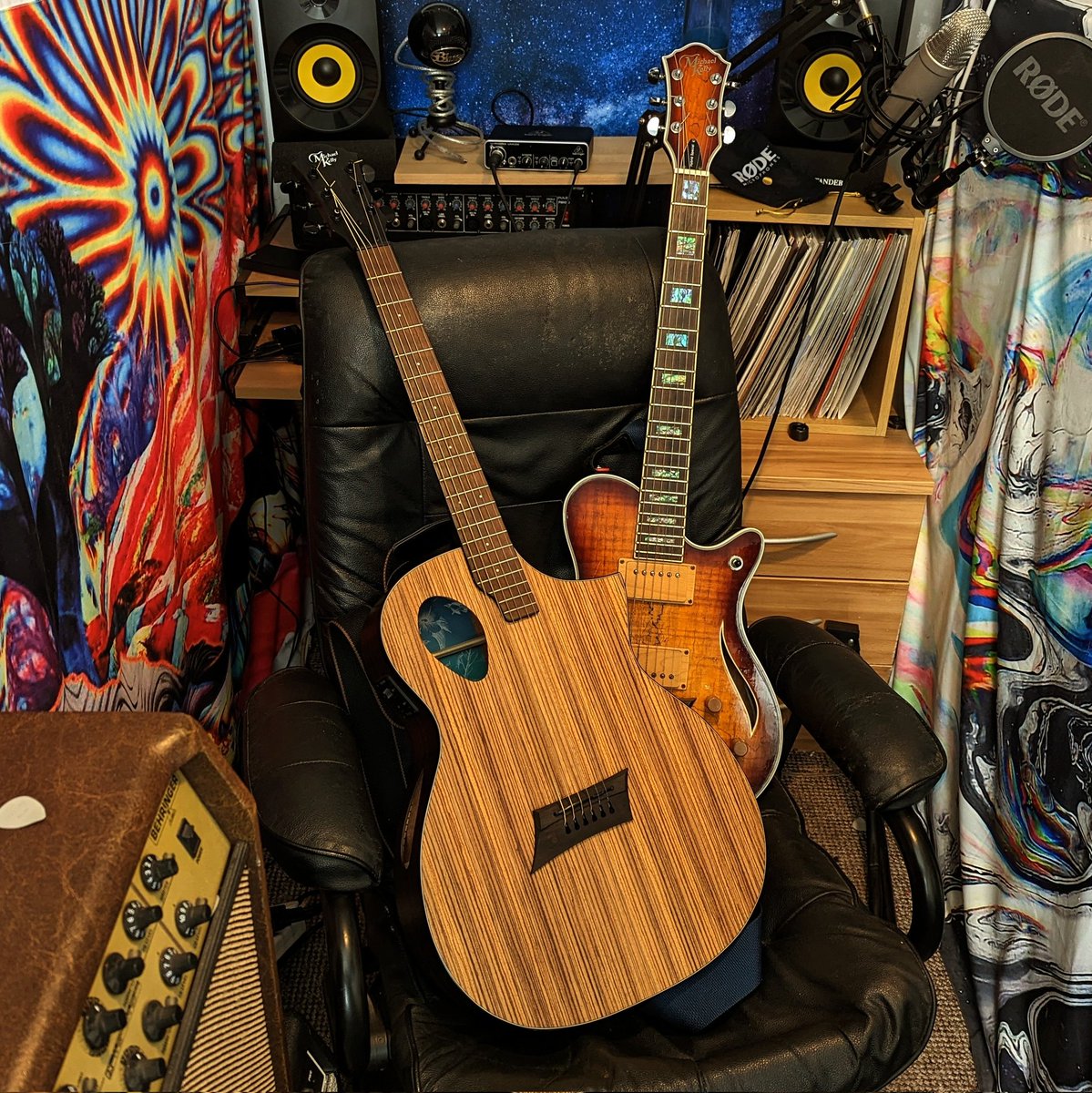 gozer_goodspeed's tweet photo. These 2 are currently my primary weapons at live shows. I've been in love with @MichaelKellyGtr for some years now. That's the Forte Porte Exotic Zebra & the Hybrid Special. What are your go-to guitars when you play live? #michaelkellyguitars #live #guitarchat #gearchat https://t.co/XvF4QHUPR1