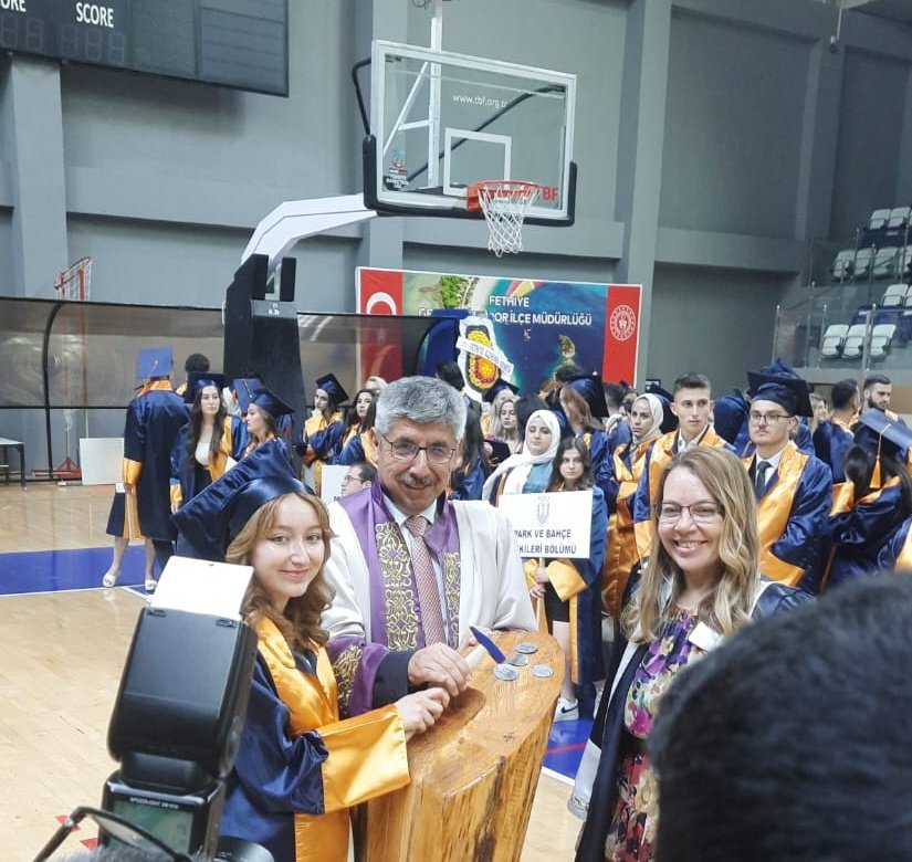 Başarabildim diyebilmeninin gururunu yaşıyorum <a href="/muglaedutr/">MuğlaSıtkıKoçmanÜnv.</a>