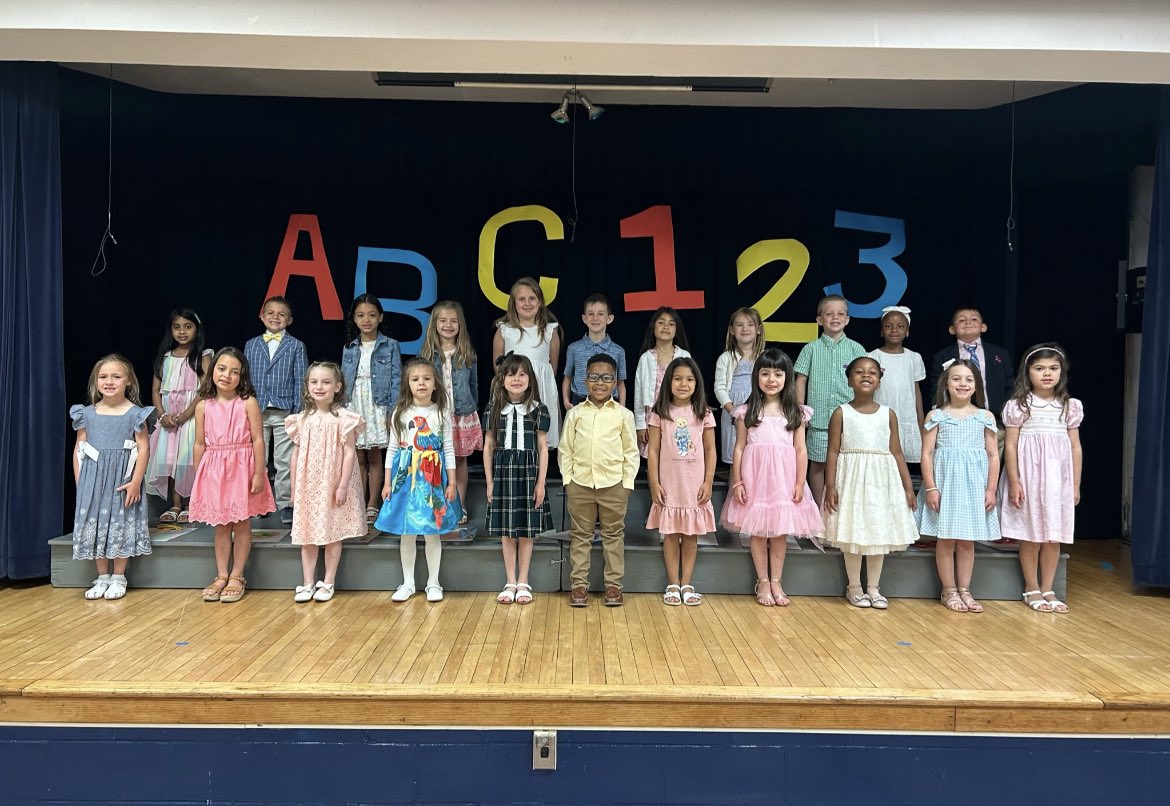 Presenting the 2023 SJS Kindergarten Graduates!❤️ Look out Mrs. Hennelly, here we come!🥰☀️🎉🙏🏻