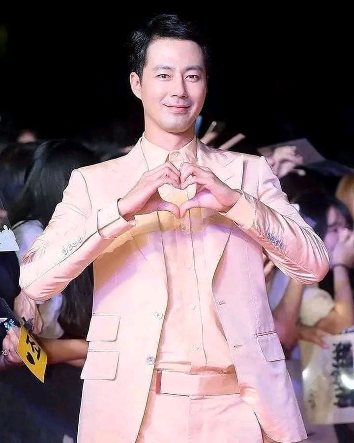 ZO2INSUNG's tweet image. #pinkman
#Lovestory 
#loveFighters