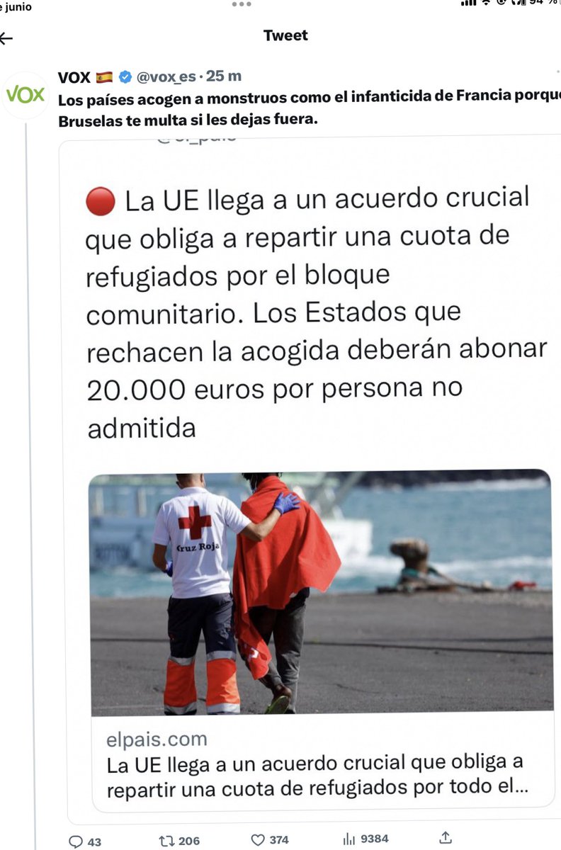 Solo monstruos como vosotros, banda de fascistas, se atreverían a llamar monstruos a los refugiados. Verdaderamente dais asco y el que estéis aquí es un síntoma de que nuestra sociedad está enferma.