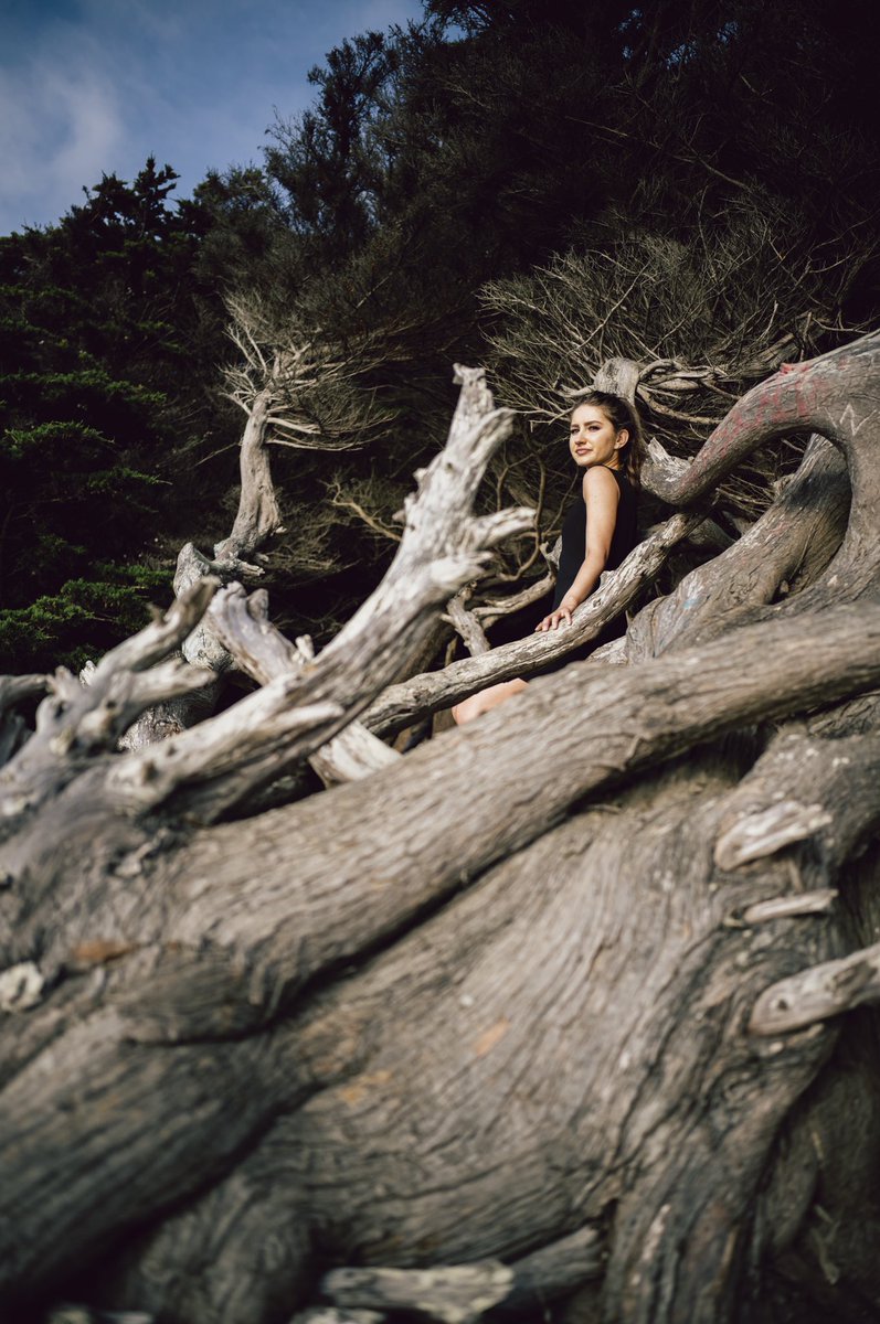 Shot with my new Voigtlander 28mm Ultron II today on my #Leica M11. It’s an amazing 28mm! Here’s a few from today with Jessica.