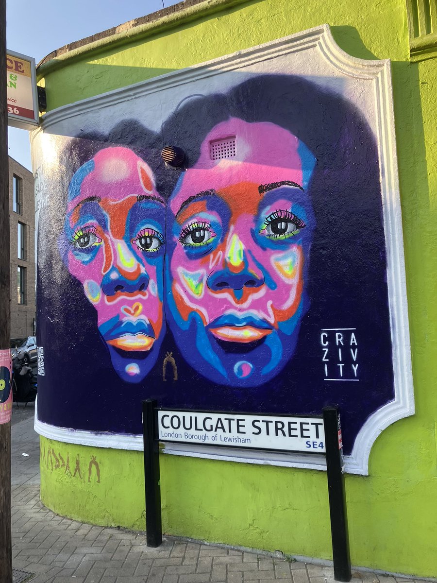 JaneCanDoSE4's tweet image. The mural by the fab @Crazivity now complete &amp;amp; is another unique &amp;amp; colourful street art piece by Roxanne. It’s part of  #BlackIcons project for @BrockleyMax &amp;amp; shows the amazing Alleyne sisters Kristina &amp;amp; Sadé who founded dance company @AlleyneDance in 2014 #InspiringLocalWomen