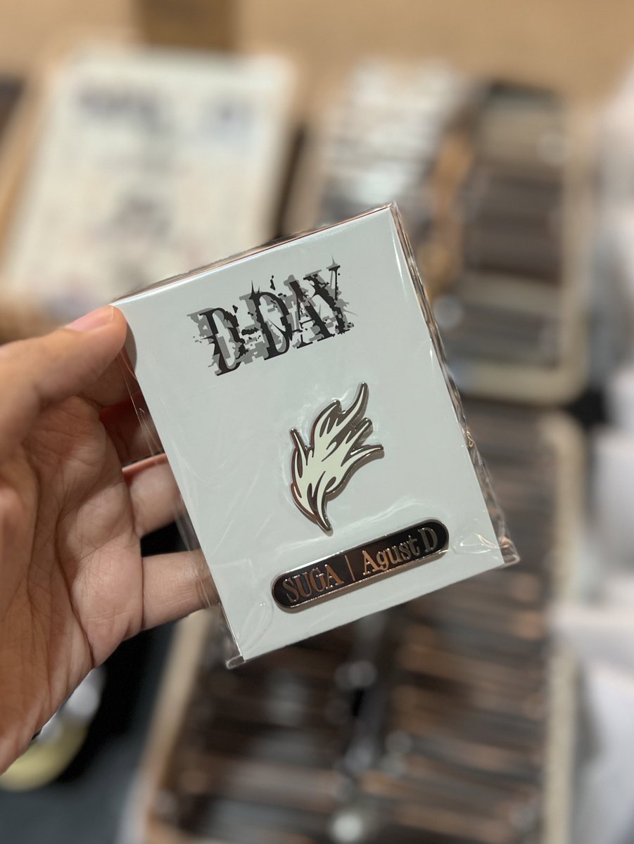 😍ส่องก่อนซื้อ สินค้าคุณภาพ เท่ทุกชิ้นเหมือน SUGA เลย! Official Merchandise  SUGAㅣAgust D TOUR 'D-DAY' IN BANGKOK เปิดจำหน่ายแล้ว!

📆 วันศุกร์ที่ 9 มิถุนายน 2566 - วันอาทิตย์ที่ 11 มิถุนายน 2566
⏰ VIP : 14.00 เป็นต้นไป /  Public : 16.30 เป็นต้นไป (เวลาเปิด)
📍 อิมแพค อารีน่า