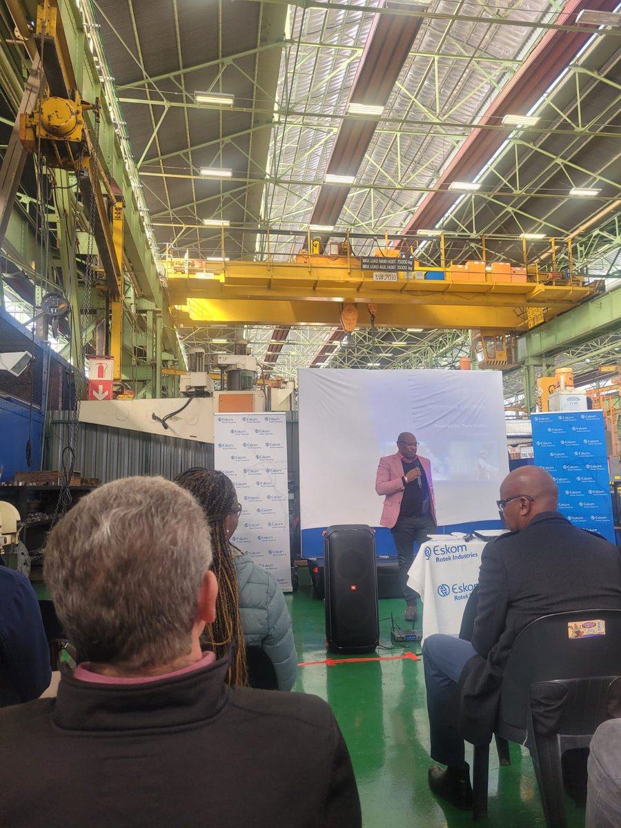 Eskom_SA's tweet photo. #Eskom observes Global Maintenance Day at the Rosherville based workshops of Eskom Rotek Industries (ERI) .  Talks were delivered by Eskom Execs, Dan Mashigo and Paula Goatley on the value of maintenance 

#Globalmaintenanceday    @SAAMA_NPC https://t.co/jzxtwG7dGc