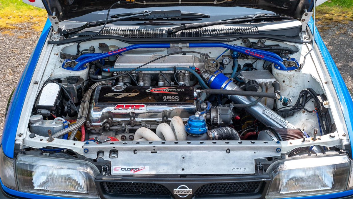 It’s Friday, which means time for our Auction Car of the Week, in association with Car &amp; Classic.

Bids open today on this wild Sunny GTI-R - a Group A rally replica with 540hp, adjustable suspension and custom carbon panels. 

Read more on Retro Motor: retromotor.co.uk/news/nissan-su…