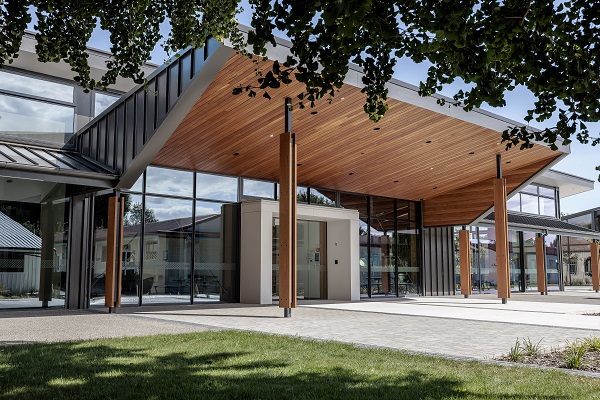 MRC_org_nz's tweet photo. It was an unexpected honour to receive the Nelson/Marlborough Architecture Award on behalf of the New Zealand Wine Centre, says Gerald Hope, CE of the MRC.

Read the full article, see more pictures https://t.co/c9qmGpLat5
@nzarchitects https://t.co/vYZp6bxisb