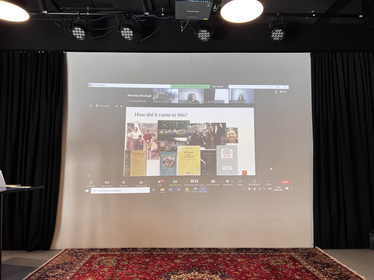 ECSCW's tweet image. Congratulations to @volkmarpipek for receiving the 2023 IISI-EUUSET Lifetime Achievement Award at #ECSCW2023. We enjoyed Volkmar&apos;s speech, giving a glimpse of his motivation and research trajectory.  🏆