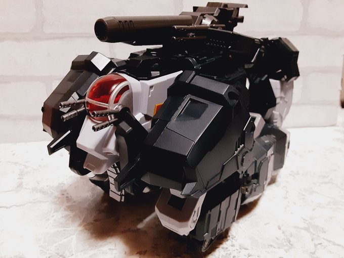 THE 合体ダンクーガはタンクがかっこいいの本当いいっすねー。
とかくモスは凄く良い。 