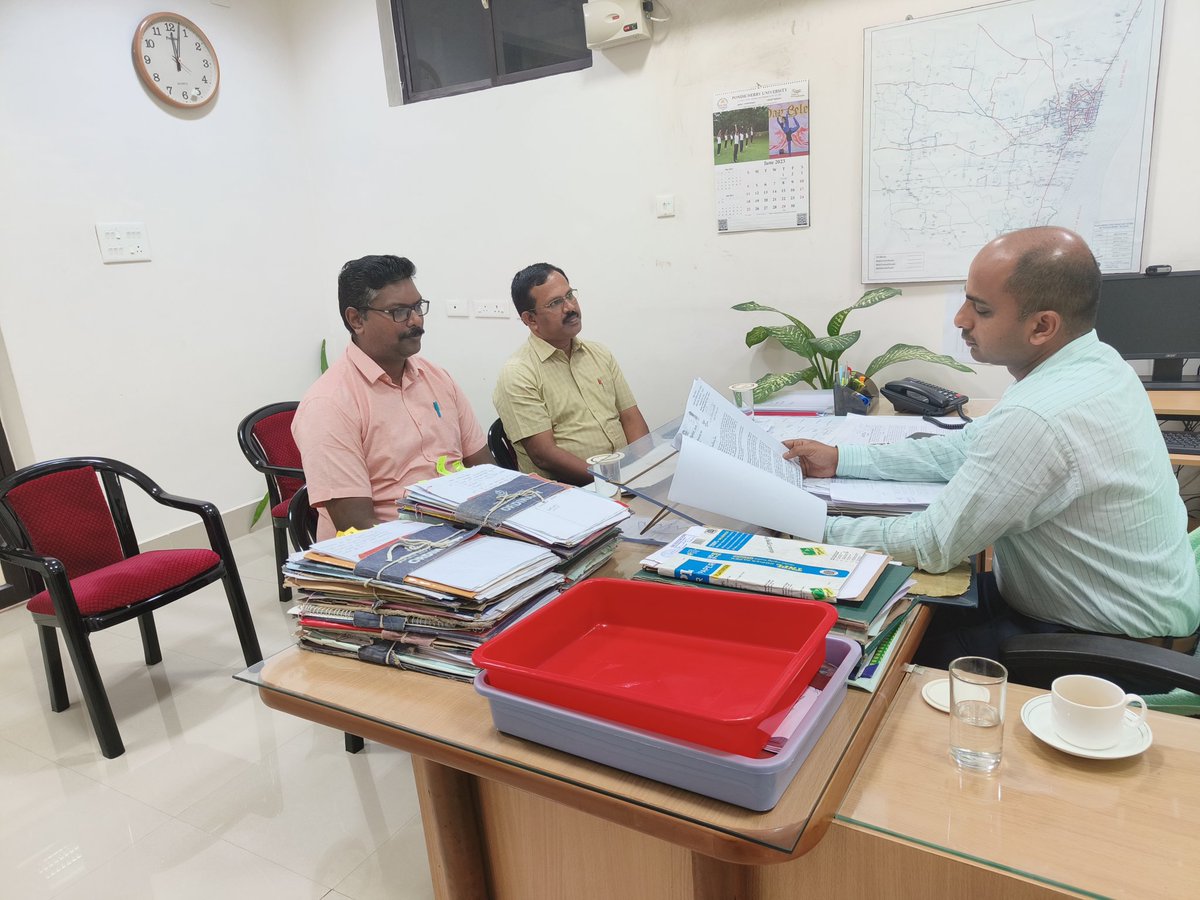 Sensitisation meeting with Mr.Narra Chaitanya, IPS, SSP by Dr.Venkatesh, SNO/STO & DrSuriya Kumar State Consultant NTCP, regarding Tobacco Free Youth Campaign and declaration of all Police Stations as Tobacco Free Campus on 09.06.2023 at C&I Office, Police Headquarters. #WNTD2023