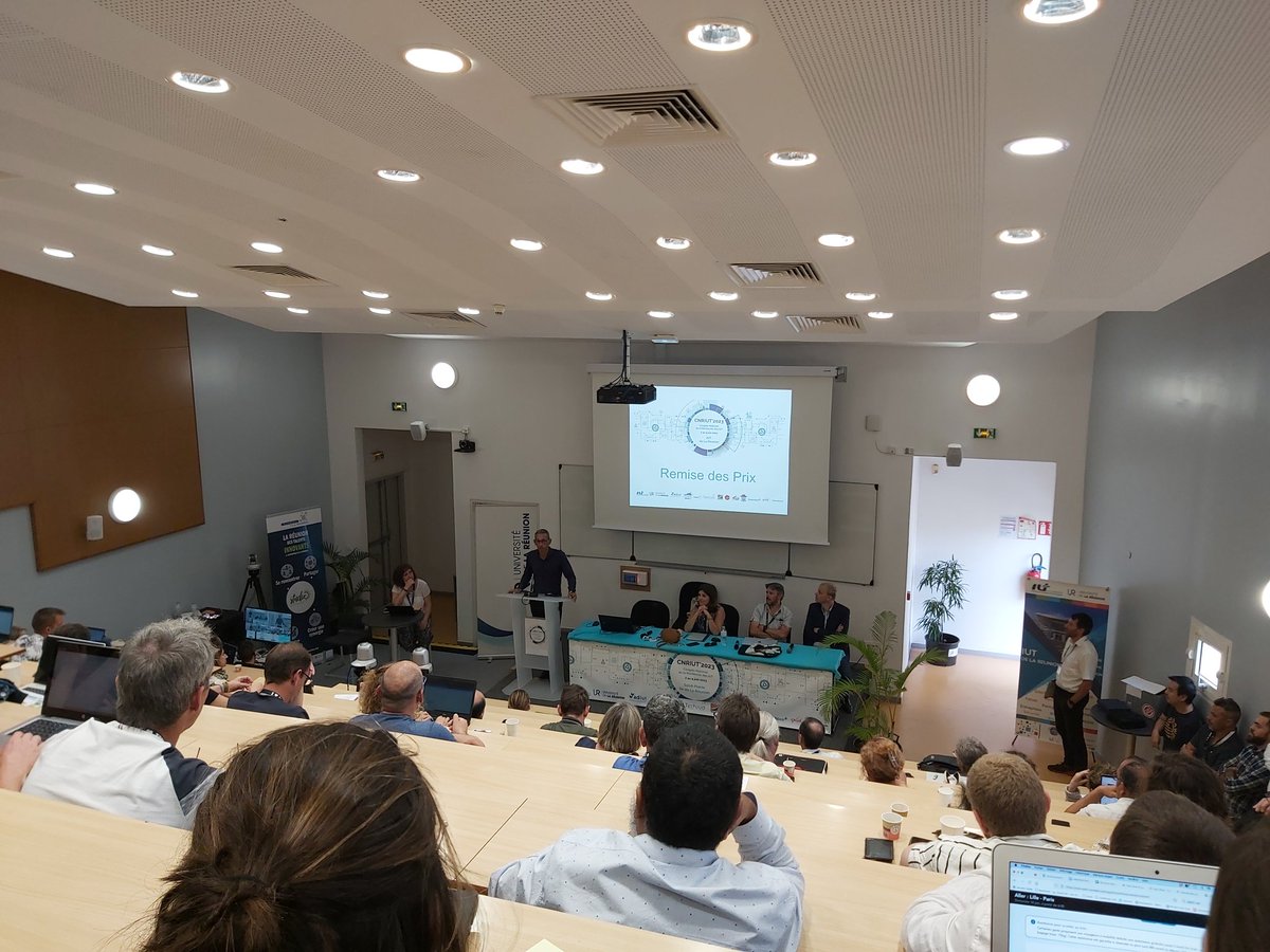 Clôture du CNR IUT à l'IUT de la Réunion. Merci à toutes les équipes de l'IUT pour ce colloque et pour cet accueil. Merci Richard. Merci Olivier. Rendez-vous au prochain CNR en 2024.
#CNR #ADIUT #IUT