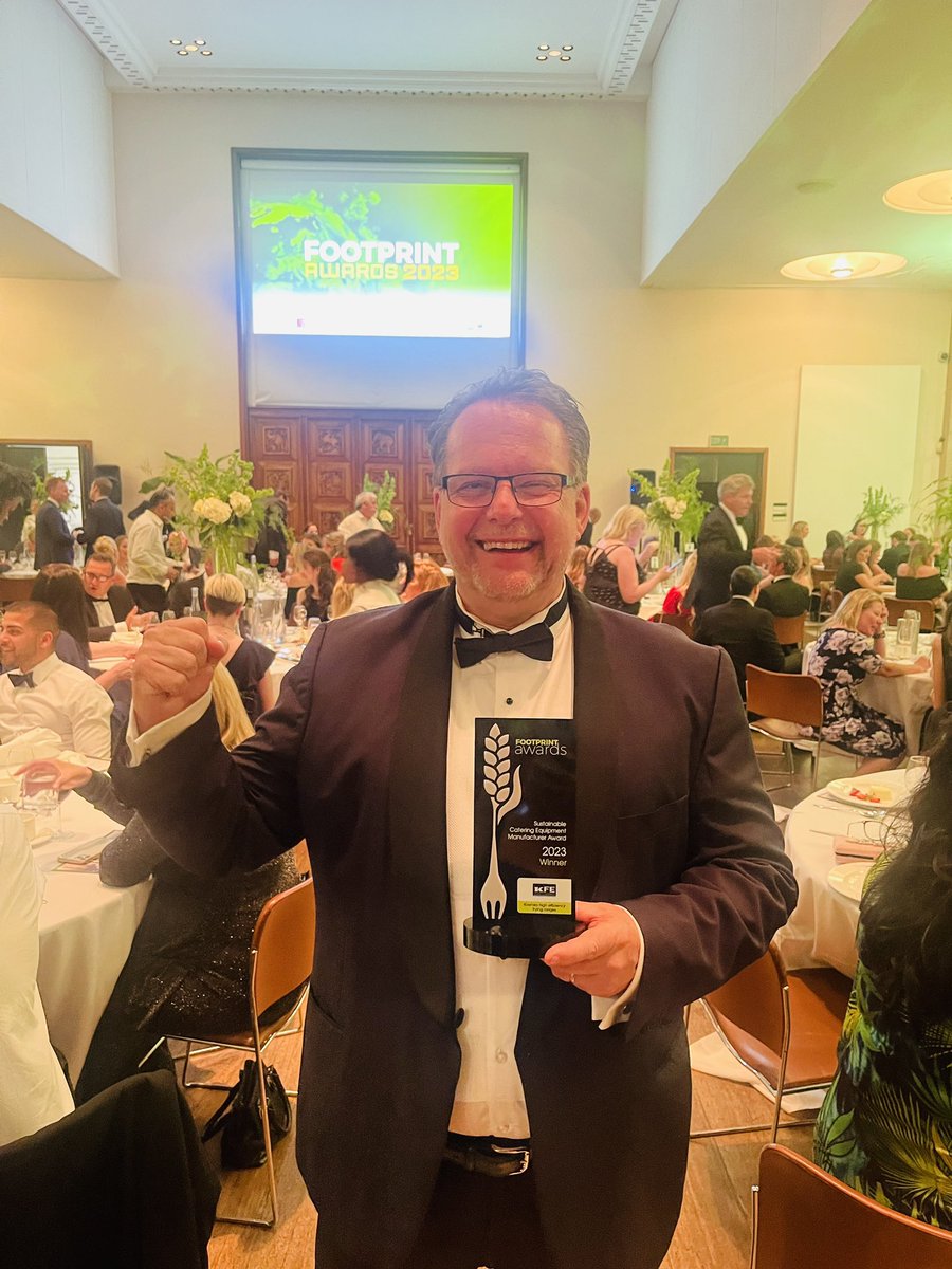 KFELtd's tweet photo. We are a small company taking big steps to operate more #sustainably 🌎🌳

Last night that was recognised @footprintmedia Footprint Awards - we WON the Sustainable Catering Equipment Manufacturer Award 🎊🎉🎊👏🏼

Thank you to everyone who shares our vision for a greener future 💚 https://t.co/xZRtl9HAta