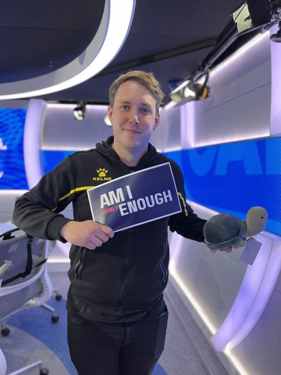 Ending the week with pictures of not one, but two legends supporting our campaign for male mental health. @romankemp @Chris_Stark you are our heroes! 🫶 

#amimanlyenough aims to raise awareness of #malementalhealth whilst challenging the stereotypes of what it is to be ‘manly’.