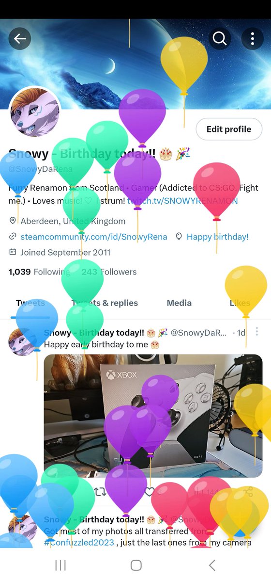 SnowyDaRena's tweet image. WOOOOOOO ONE YAAR YOUNGER... right? 🎉

Happy birthday me!! 29 today!!