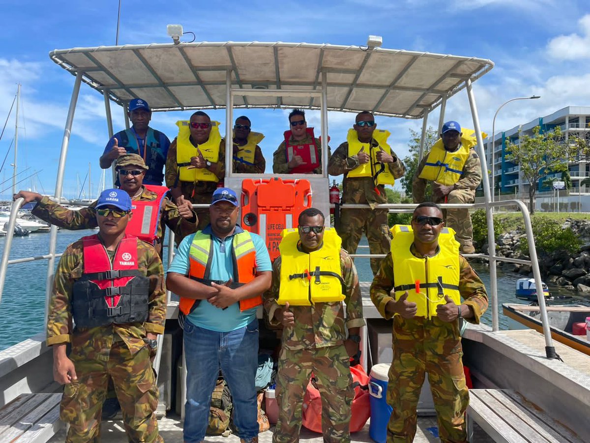 ADFinPNG tweet media