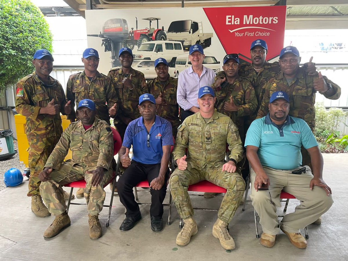 Operator maintenance is the key to sustaining capabilities. Working together with local business Ela Motors, the #PNGAusPartnership completed maintenance training for the #PNGDF’s new riverine barge. @AusHCPNG @DefenceAust