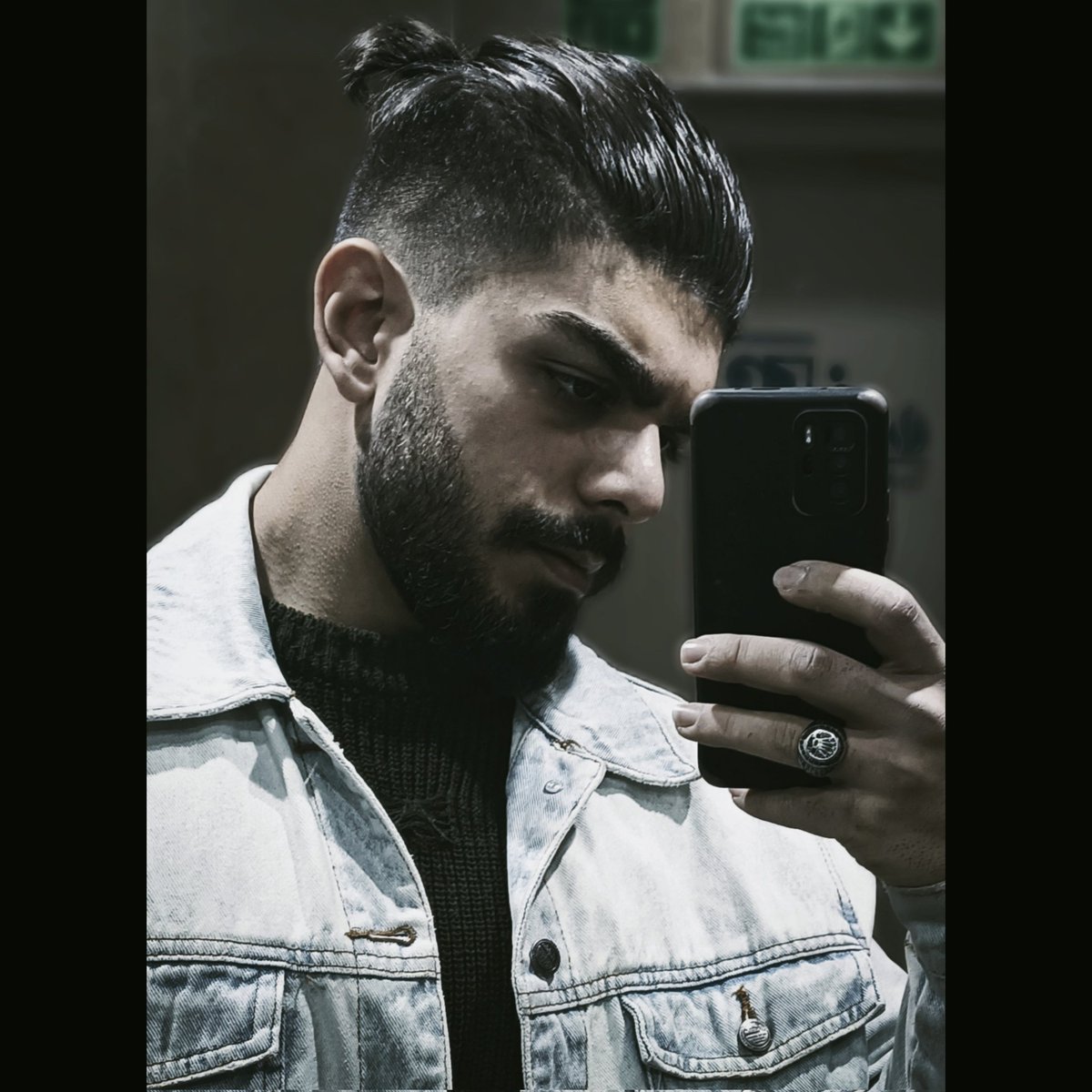 S4kamakii's tweet photo. بچه ها یه هل مشتی بدید بریم واسه یه کیلویی شدن
فالو=فالو
ریت=ریت
ریت کردی منشن بزار پینتو ریت میکنم https://t.co/XmcDvsnNkH