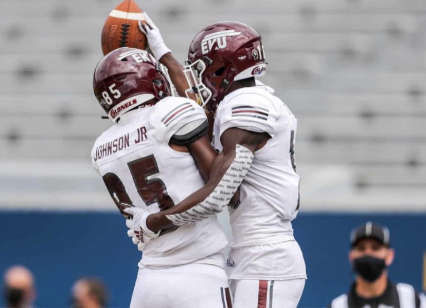 RhariKing's tweet photo. Thankful and Honored to receive OFFER from @EKUWWells Thanks my Coaches @PTRFootball @MilesAn14531163 @On3Recruits @RustyMansell_ @ChadSimmons_ @PrepRedzoneNext @JeremyO_Johnson @MaxPreps @RecruitGeorgia @ajc #KINGME https://t.co/Zl09Jyf7Lv