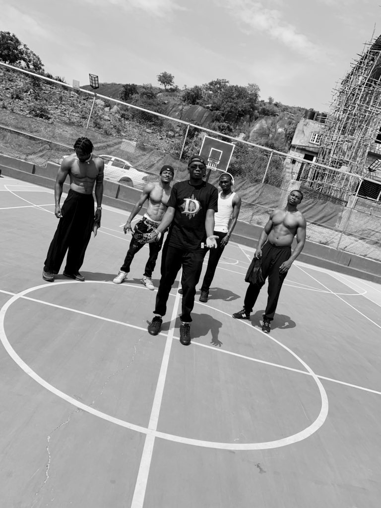 ObaGunzz's tweet photo. New Music #Juice out now

https://t.co/ZBhE0VY7Nc https://t.co/bydq15EjzS