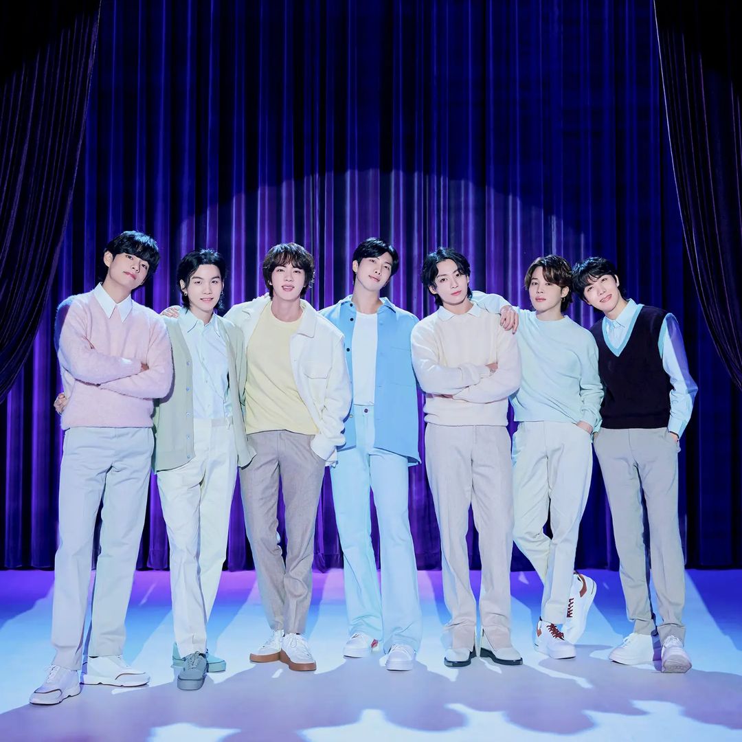 Bhyung65's tweet photo. ŞARKI COK GÜZELDİ💜💜
#BTSFesta2023
#TakeTwo
#TakeTwoByBTS
#TakeTwoByBTSForARMY https://t.co/6iRi8QqruE