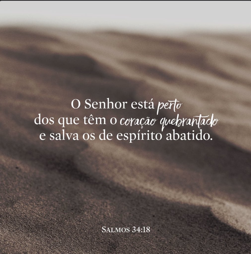 Um dos maiores privilégios que podemos ter na vida é sentir a presença de Deus. Sentir ou não sua presença não depende dEle, mas sim do estado dos nossos seu corações. Quando estivermos com o coração quebrantado sua presença nos consolará e levantará. 
Sl 34. #Ame