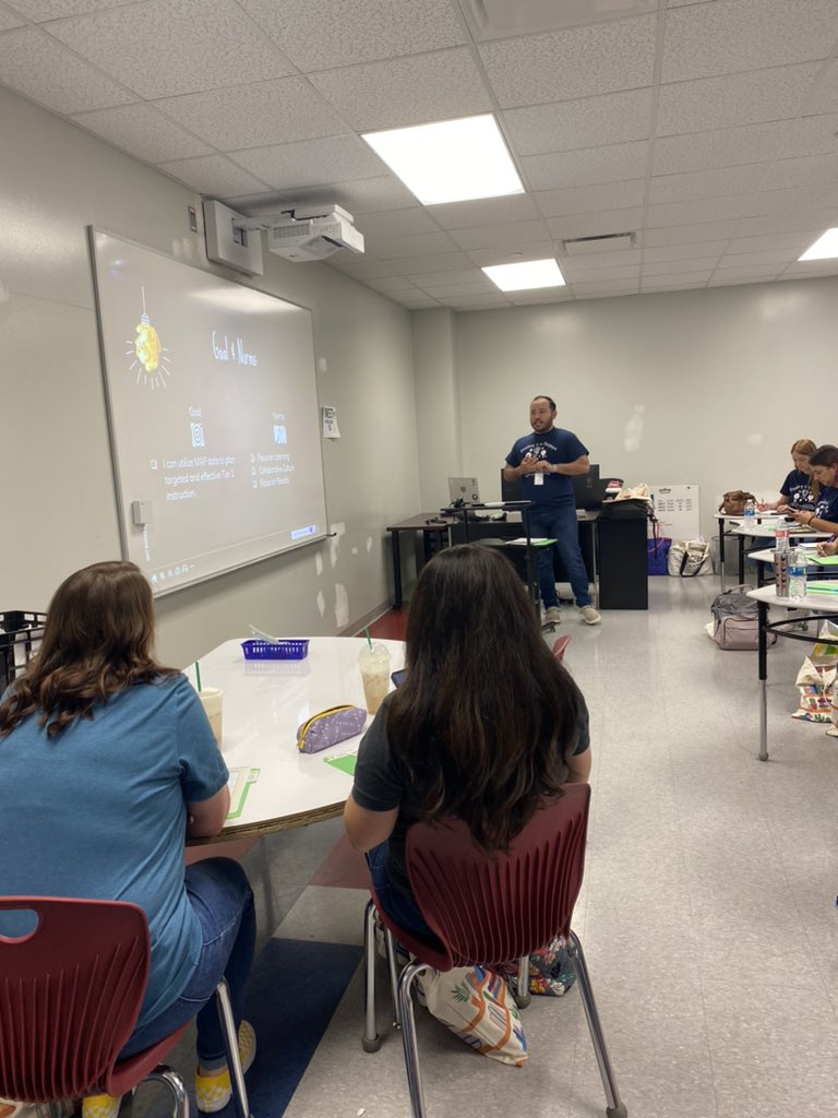 Session #1 is under way! We have topics like: Sound walls, MAP, backward design, and student-centered workstations! 🌟 #PISDSLC2023