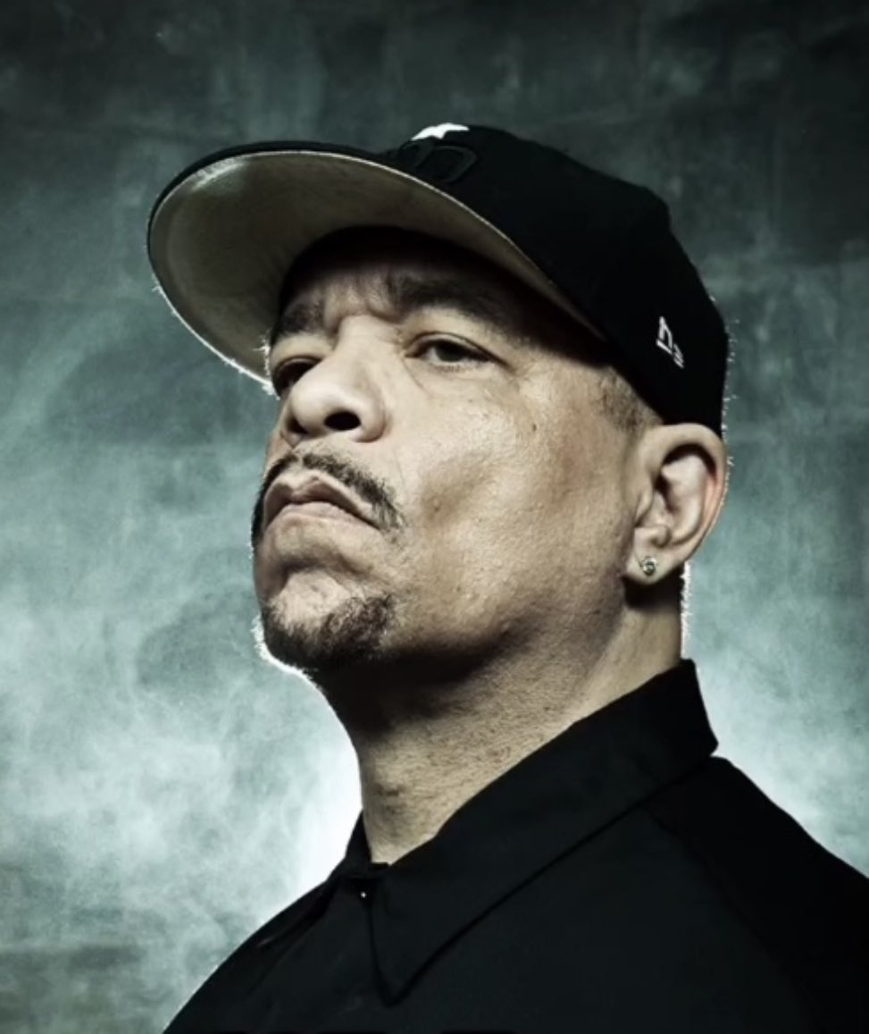 FINALLEVEL's tweet image. Always remember.. When you’re going through bad times or problems.. You’re HATERS are laughing and celebrating.. F em.. ‘It’s not about the Come up.. It’s all about the Come back!’ Never let them win. 👊🏽