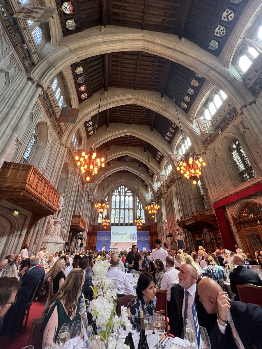 BForyszewski's tweet photo. L&amp;G awards here at the Guildhall! What a stunning venue 🤩 https://t.co/EWPadhDgNZ