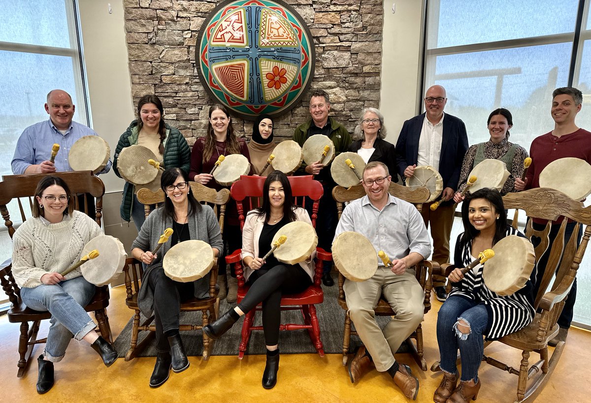 This week L’nuey hosted Federal and Provincial counterparts for drum making on Lennox Island. Wela’lin Faith Myers and Experience Lennox Island for a wonderful cultural experience!

#indigenous #indigenoustourism #mikmaq #lennoxisland #epekwitk #lnuproud #indigenousculture