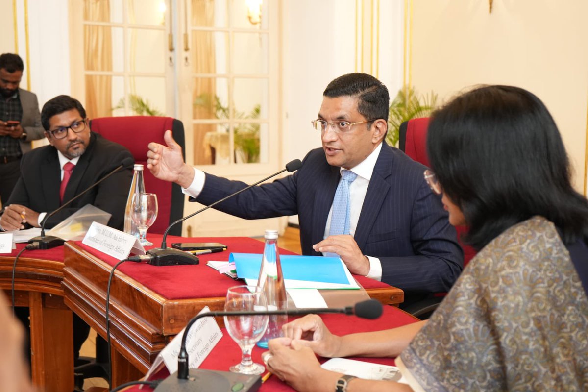 alisabrypc's tweet photo. A meeting was held to review the current status of the Traffic Separation Scheme(TSS) &amp; to ensure that 🇱🇰’s longstanding prowess as a strategic maritime hub in the asian region is protected https://t.co/XDZQ7RCDgG