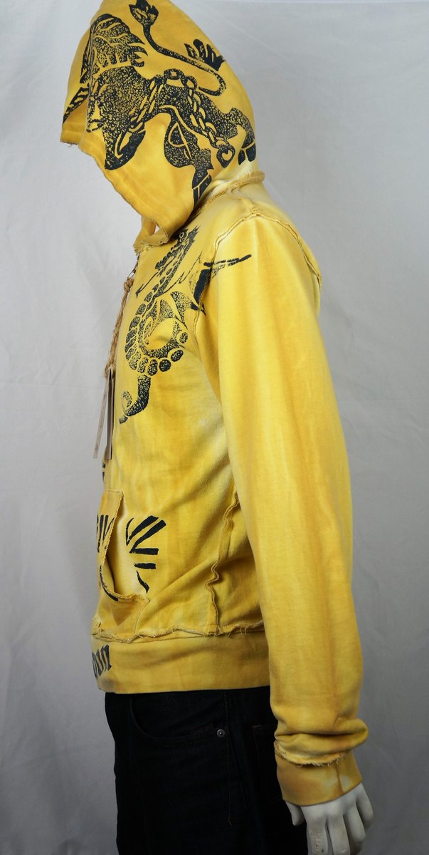 JCUSLondon's tweet image. Hand Dyed🔥Special Hand Print Hoodie.  
Style: JC-104 Carnaby St 
Fabric: 100% Cotton / 11oz French Terry