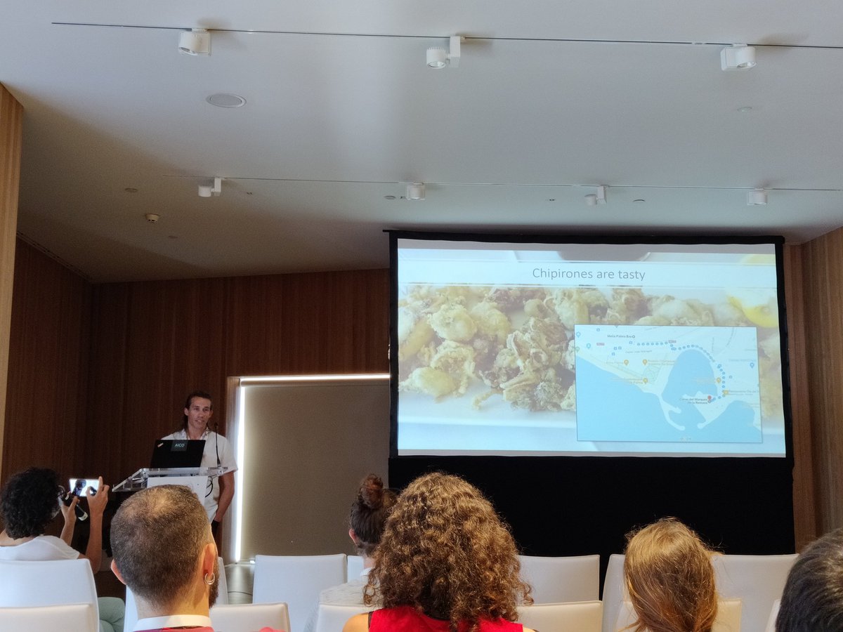 OceanLifeCentre's tweet photo. Here we go! @daniel_ottmann had the last contribution of the centre to #ASLO23 with a great talk about some regional and global patterns about squid biomass and some of their traits 🦑 Thanks to @ASLO_Palma2023 organization for hosting us as well as many interesting discussions! https://t.co/gSWSvTolFw