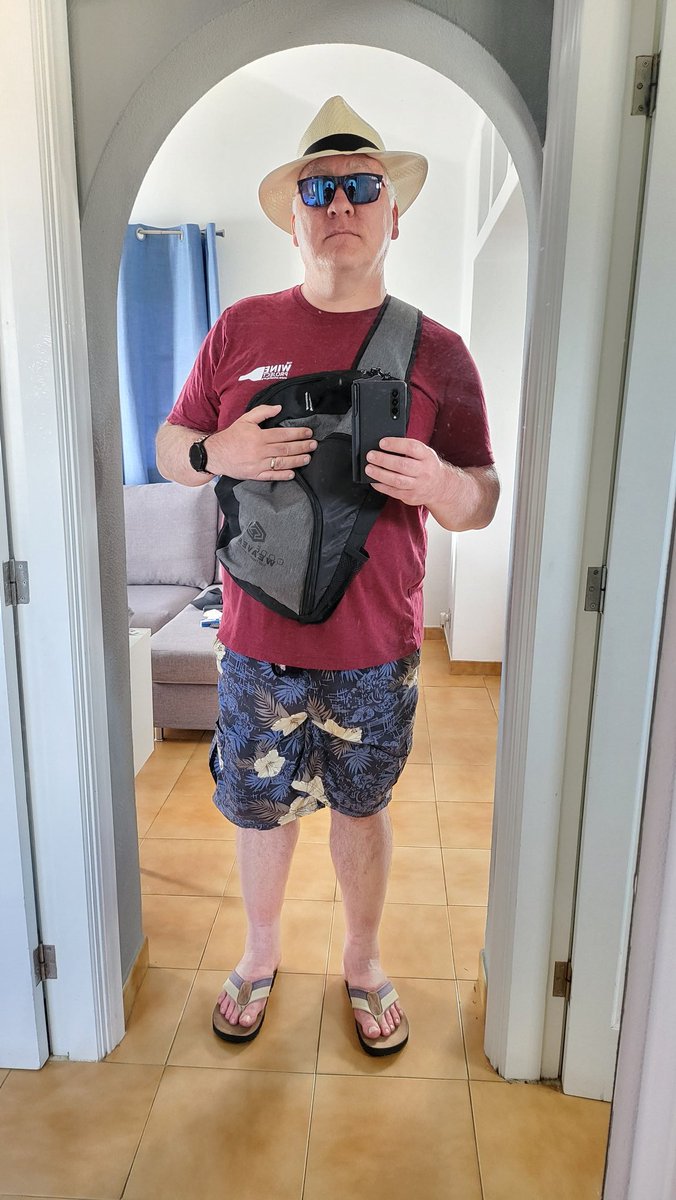 NaoiseGaffney's tweet image. #CodeWeaversSwag #CodeWeavers #Linux #WINE #TheWINEProject #WineHQ #2023 #LifetimeSupporter #Lifetime @CodeWeavers 

Wearing a lovely wine / burgundy t-shirt (comfy and cool) with my computer sling pack (beach bag) while on holidays on Lanzarote.
