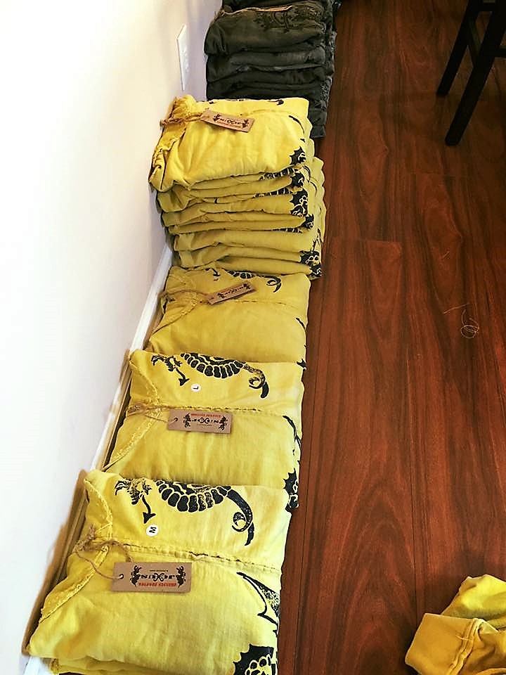 JCUSLondon's tweet image. Small Production Run. All hand hand dyed and treated with special pigment hand stamp print🔥🔥