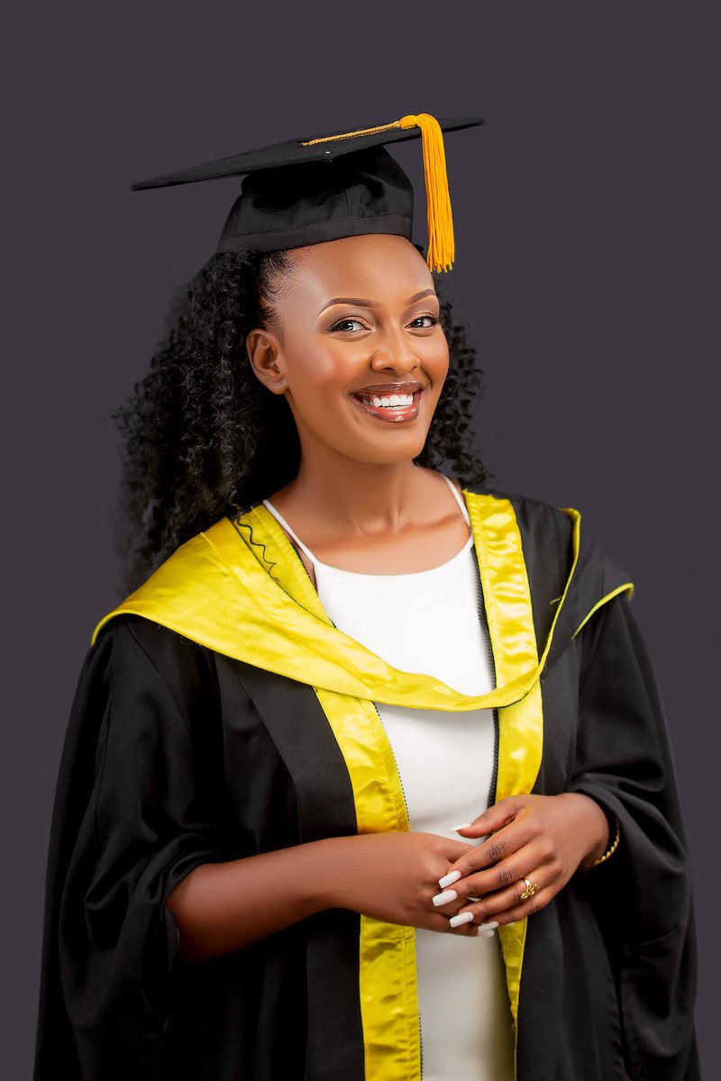 MUGABEKAZIAsso1's tweet photo. I believed i could so i did🥳🥂 https://t.co/pnECECYwbY