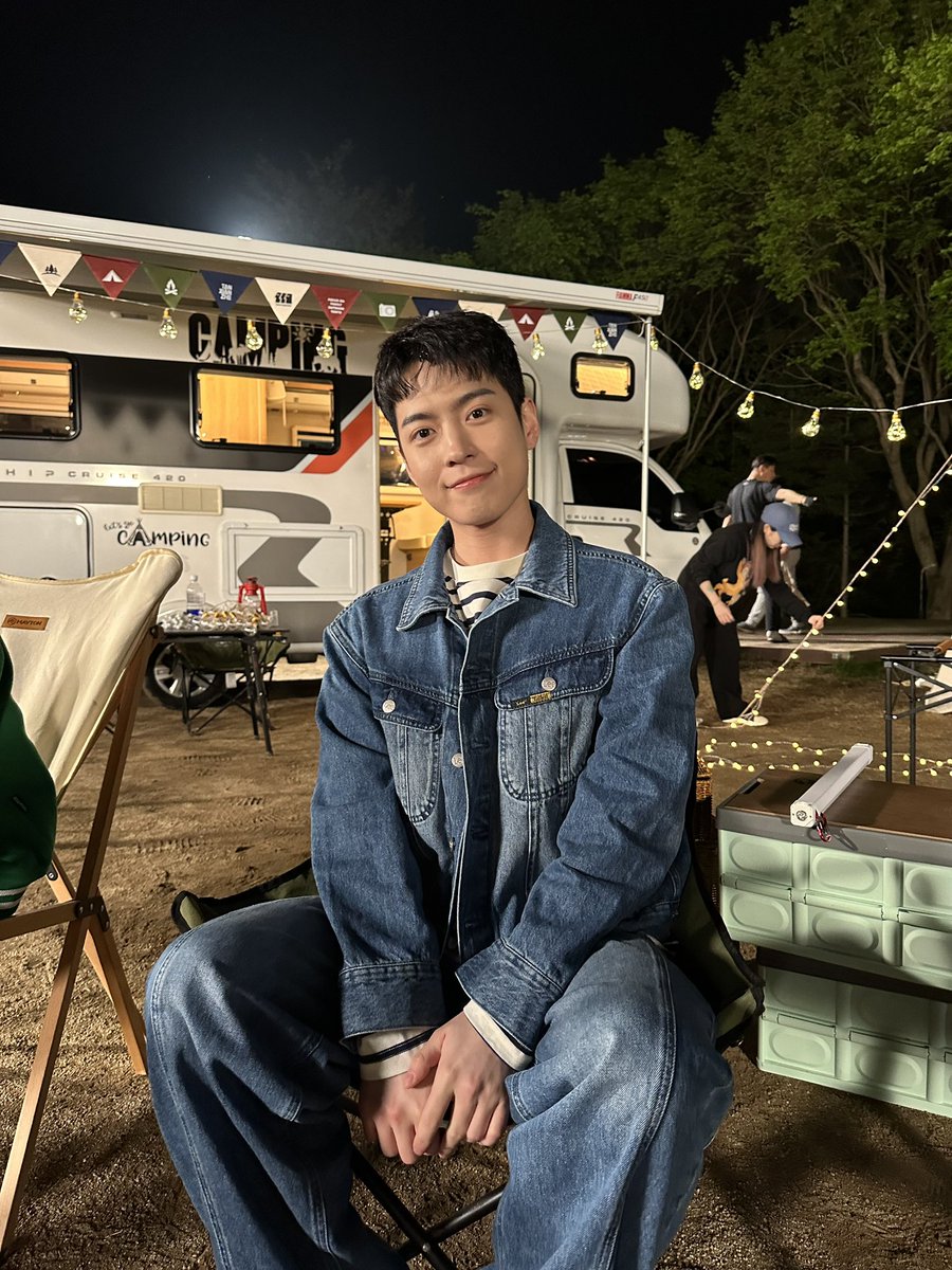 OmegaX_members's tweet photo. [#OX]

마음을 드림❤️

#OMEGA_X #오메가엑스
#휘찬 #HWICHAN https://t.co/nC5O7uWQzd