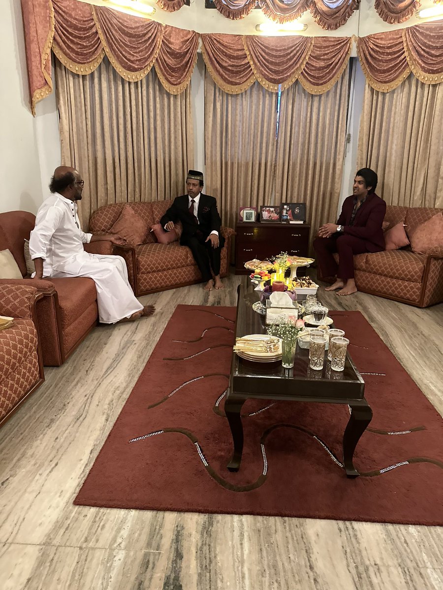 ajmal4896's tweet photo. SUPERSTAR in the House!! - 🌟 
The one &amp; only Super Star Rajini sir visited our home today morning to meet dad! 

Truly one of the most special days in our lives! 

Thank you for letting us have your good acquaintance sir 🙏🏻🙏🏻 

#superstar #rajinikanth #Thalaivar #jailer https://t.co/NqcXDVWEqF