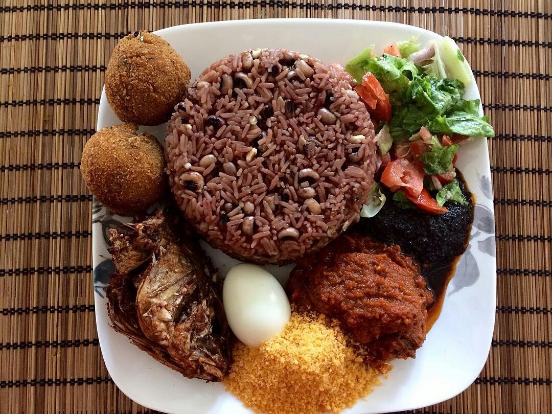 AfricaFactsZone's tweet photo. Ghanaian food, waakye. https://t.co/JrHkwMVfoD