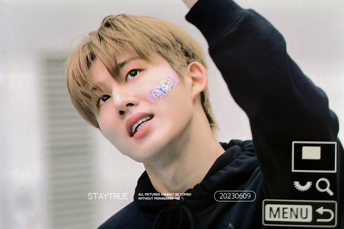 staytrue_kr's tweet photo. 230609 그냥잘생겻다고인정하자.. #비아이 #한빈 @shxx131bi131 https://t.co/vDtWmeXoZI
